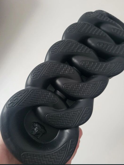 Vând adidasi Versace Chain Reaction