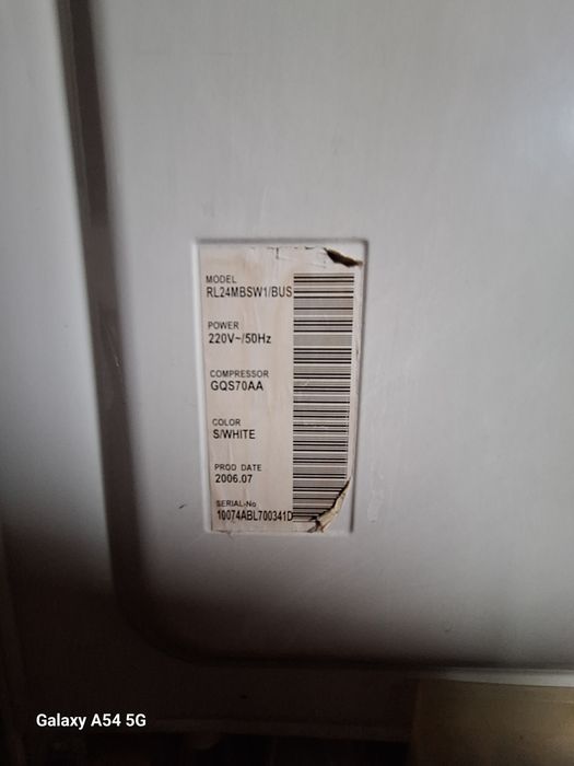 Продам рабочий холодильник, самсунг