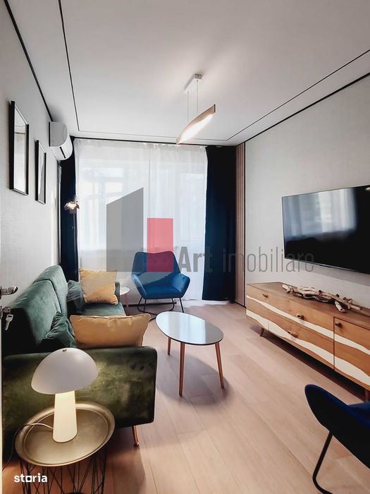 Vindem apartament  3 camere, Plaza