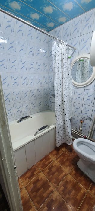 ПРОДАЕТСЯ 8 м/н 2-х комнатная КВ, можно в Ипотеку Чирчик