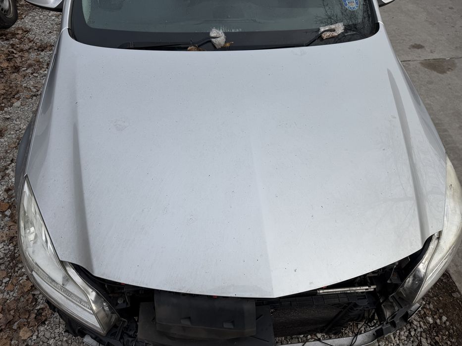 Преден капак Opel Insignia