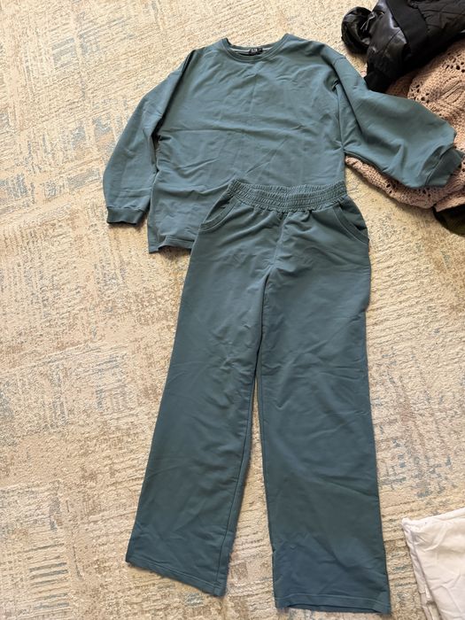 Продам женские вещи