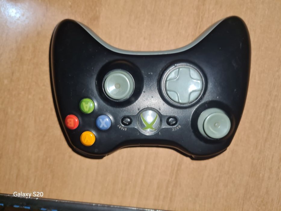Продам xbox 360e corona