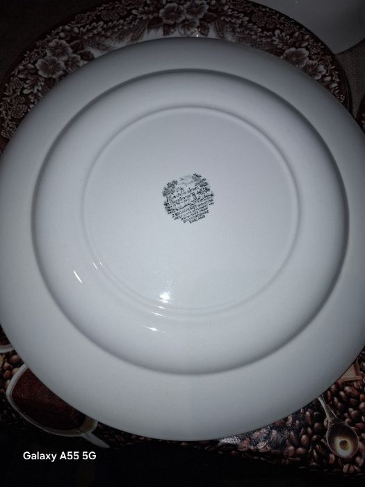 Serviciu masă Englezesc Broadhurst din  Staffordshire  1847  Ironstone si serviciu de masă Vitange Villeroy&Bosch "Fasan Green " 22 piese