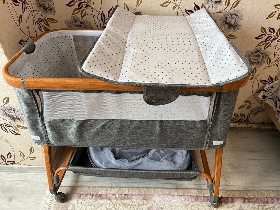 Продам манеж детский