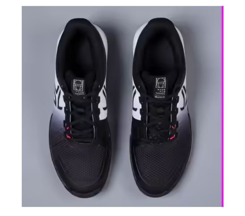 Новые кроссовки ARTENGO