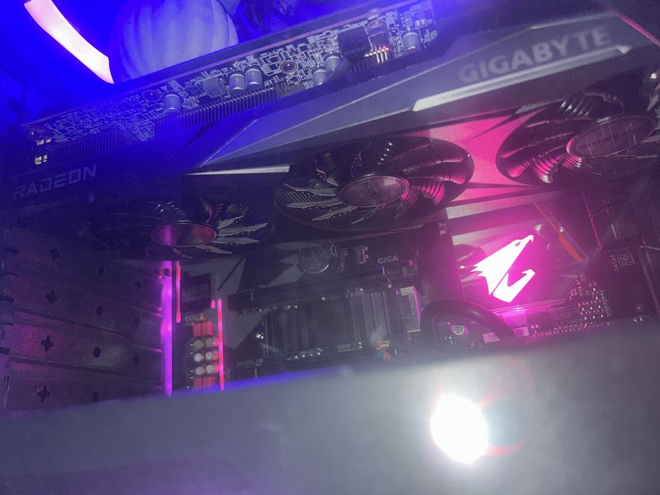 Pc gaming si monitor !!!