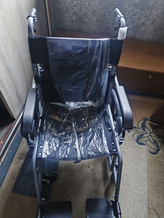 Инвалидное кресло