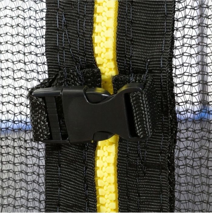 Plasa de siguranta 490 cu 8 stalpi 320 lei