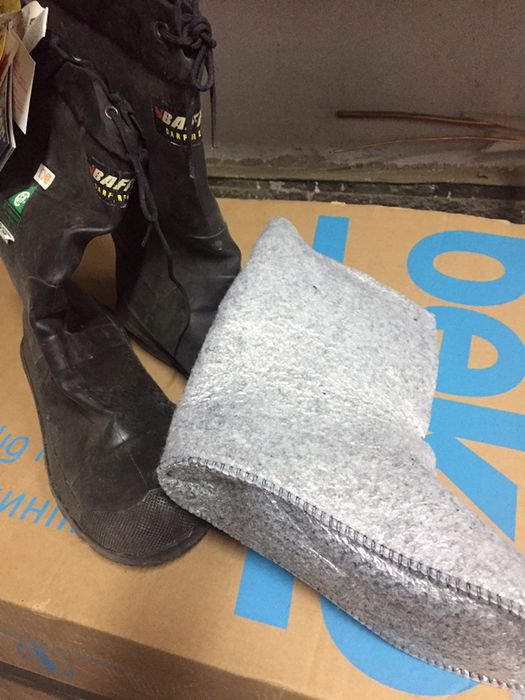 Канадалык кыскы етиктер,комбинезондар.