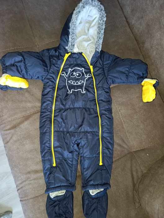 Космонафт и други зимни дрешки от 68 до 80 размер