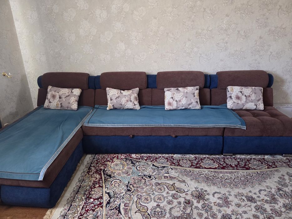 Диван в гостинную