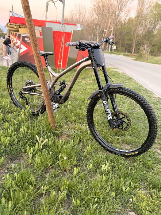 Велосипед Commencal V4 2024