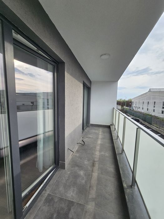 Inchiriez apartament cu 2 camere