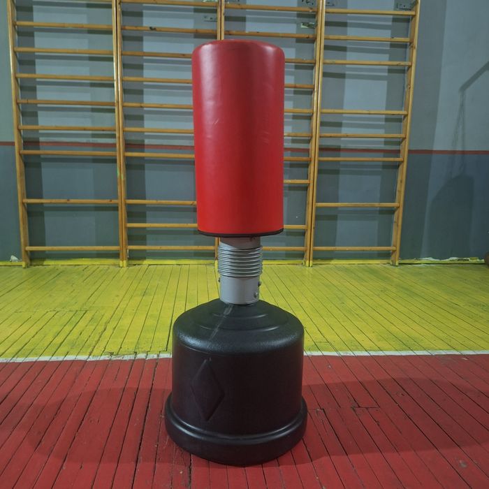 Боксерский мешок стоячий