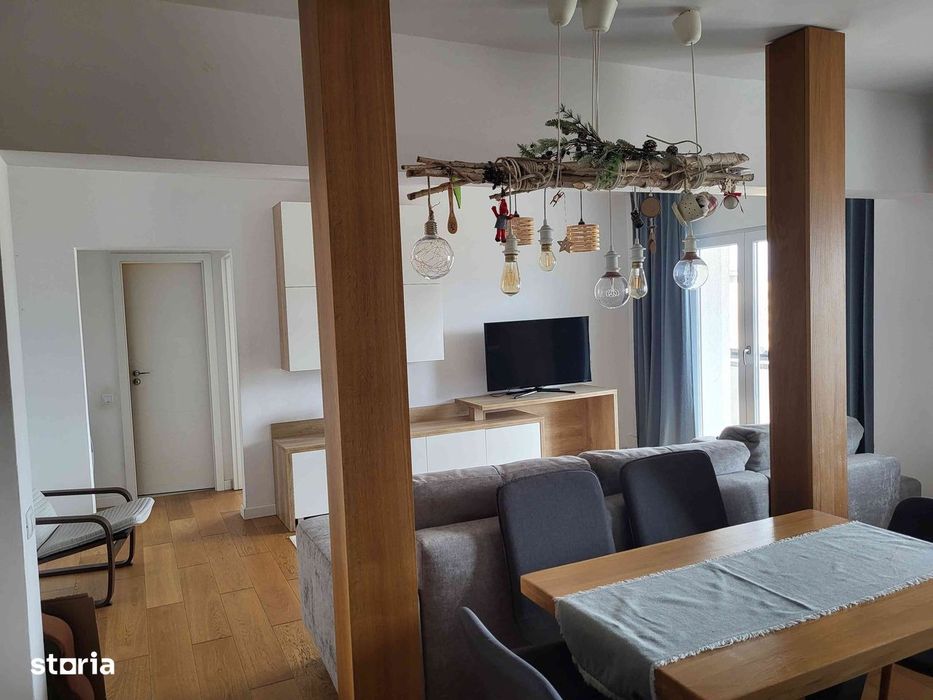 Apartament 3 camere, open space, luminos, vedere munți si Tâmpa.