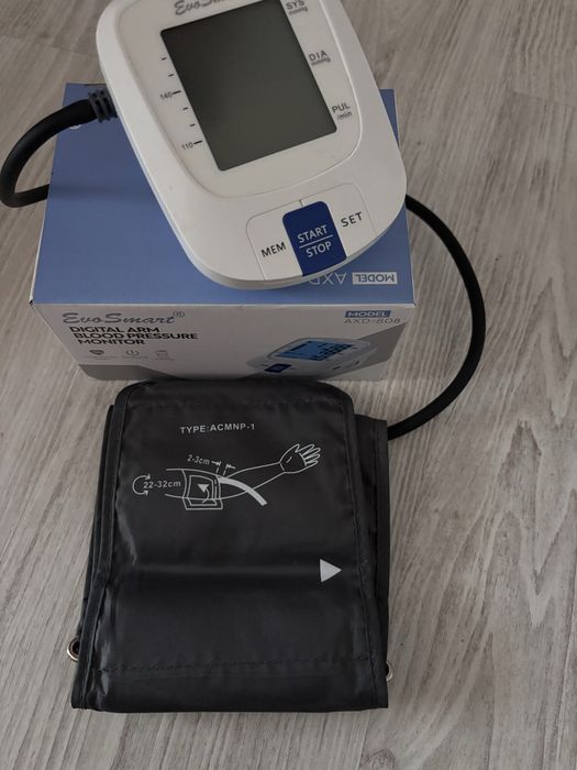 Tensiometru digital pentru braț EvoSmart (Model AXD-808)