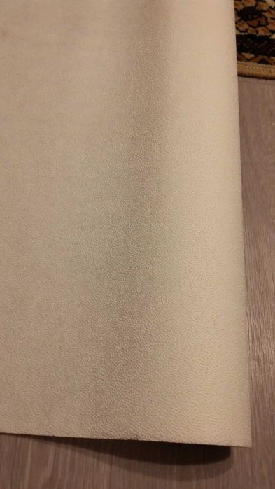 Продаю обои под покраску недорого