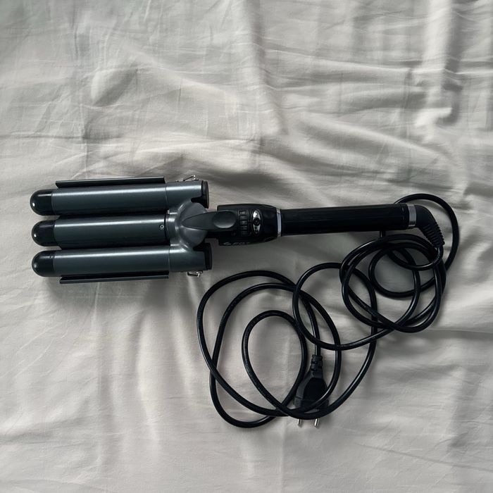 Тройная плойка для завивки волос. Трезубец