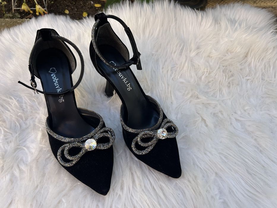 Дамски обувки