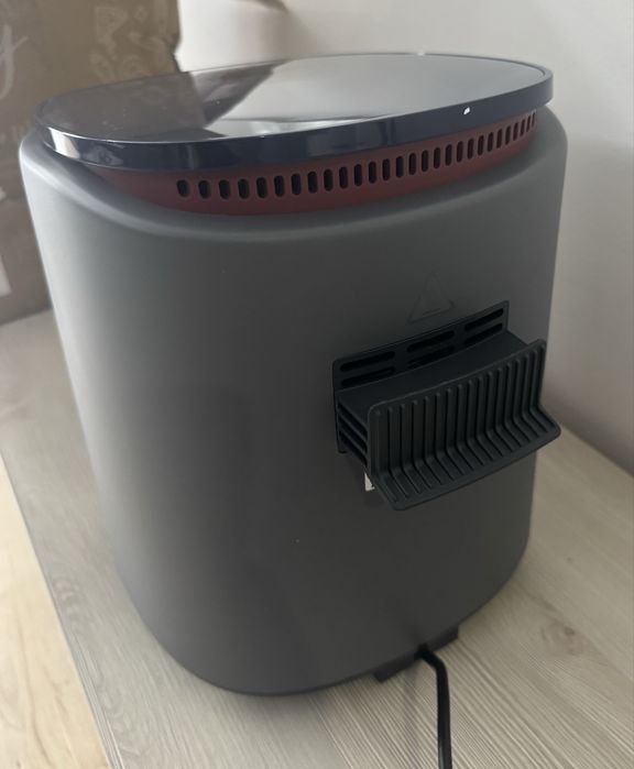 Friteuză cu aer cald Cosori Lite Smart Air Fryer 3.8L WiFi Bluetooth, Nouă