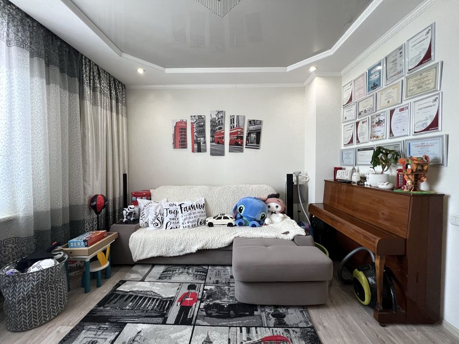 2ух комнатная квартира город Сарань.