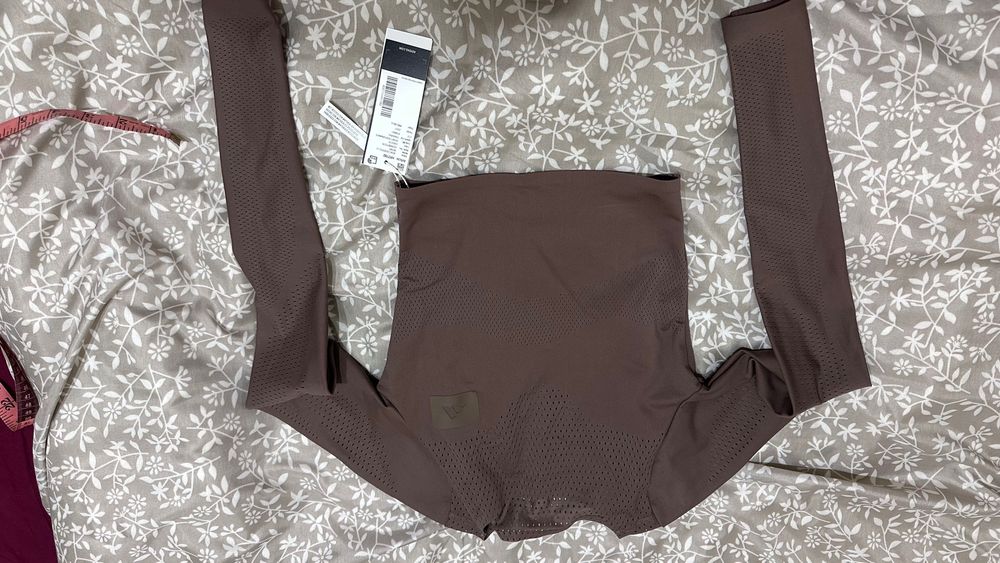 Спортна блуза Adidas