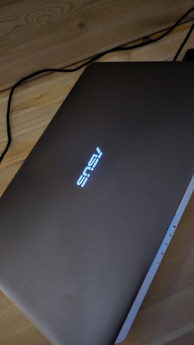Продам ноутбуки Asus