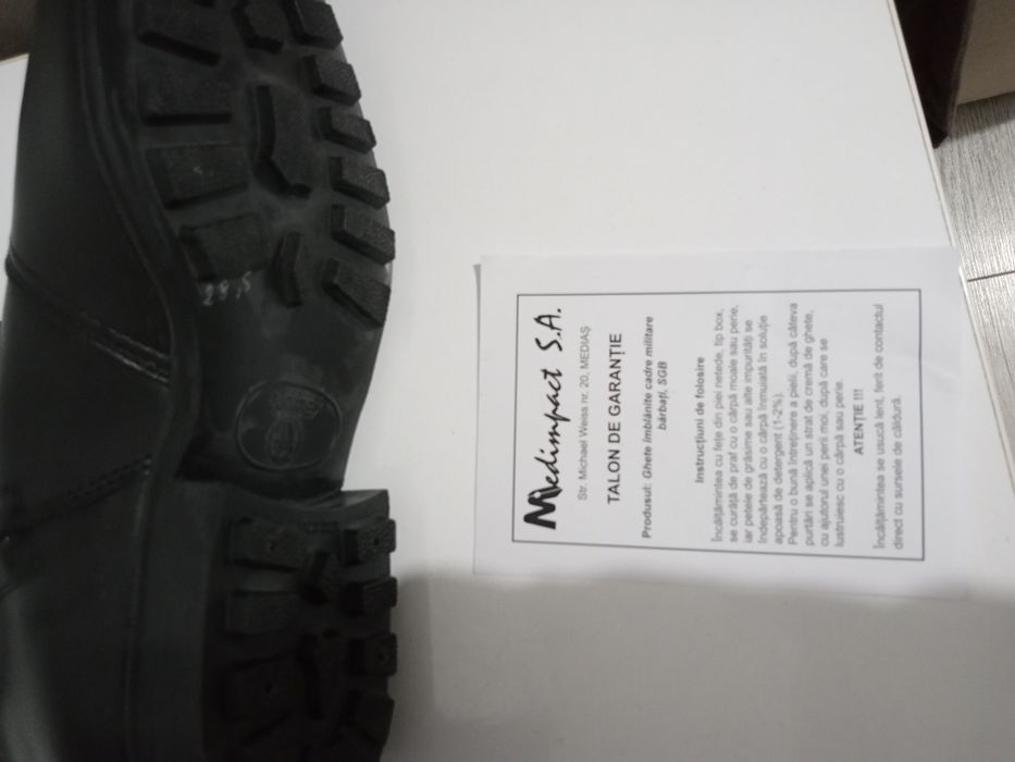 Vând cizme (militare) de piele,barbatesti,noi,Nr 45 preț 200 lei