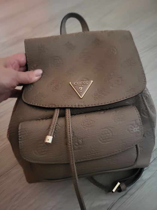Раница Guess с торбичка