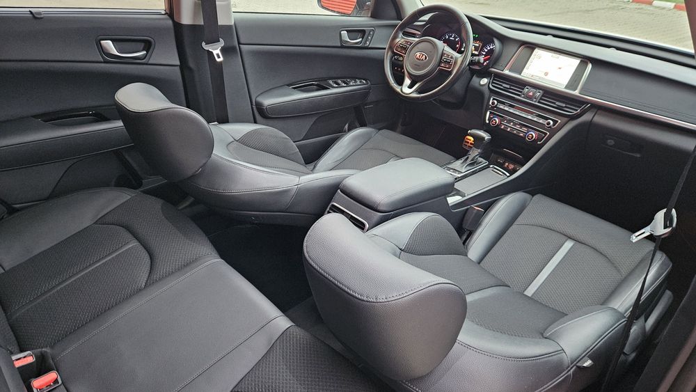Kia Optima 1.7 Crdi 141 cp 2018.01 Euro 6 Automata-Piele-Navi-Panorami