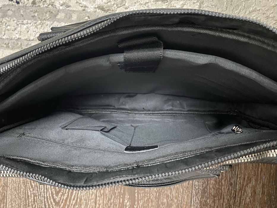 Сумка из кожи.