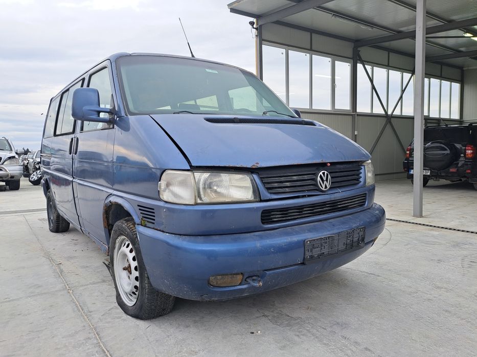 Фолксваген Каравеле Т4 VW Caravelle T4 2.5TDI 102к.с. САМО НА ЧАСТИ