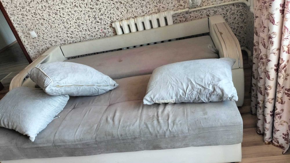 Диван б/у Юго-Восток