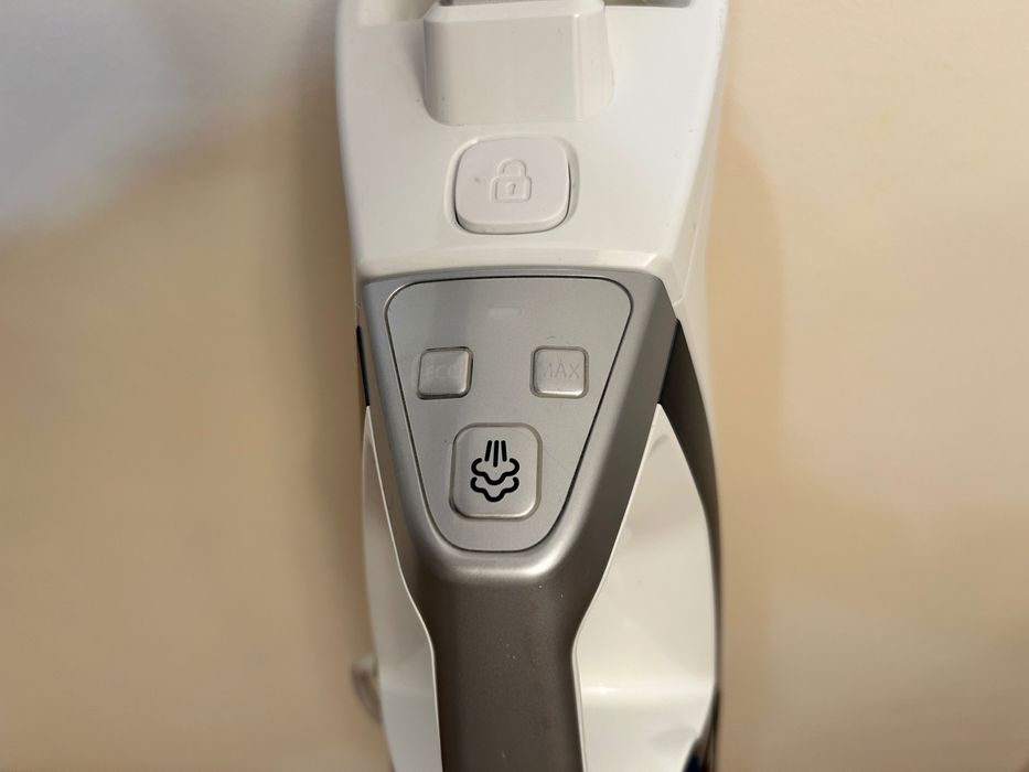 Прахосмукачка + парочистачка Rowenta clean and steam