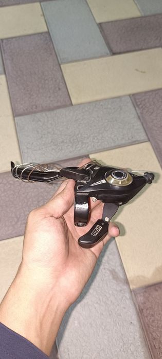 шифтеры и задний переключатель