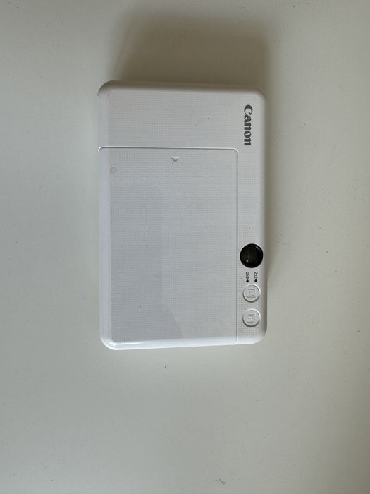 Фотокамера моментальной печати Canon Zoemini C