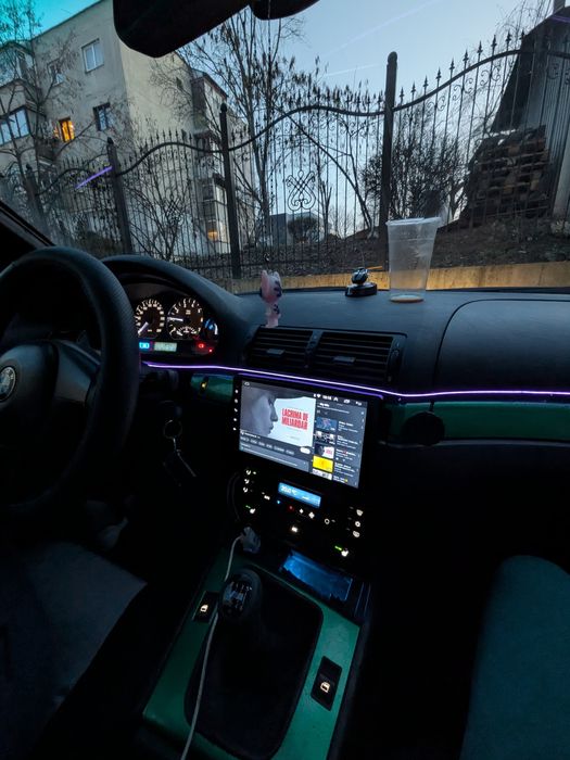 Vând sau schimb BMW e 46 19 benzina consum mic suspensie sport reglabi