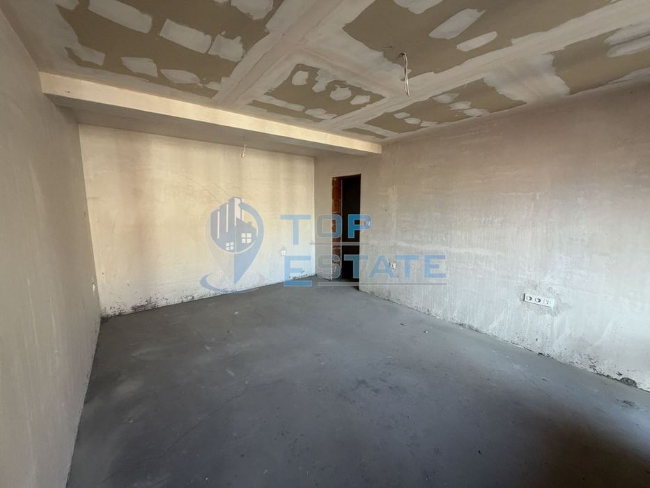 Продава се Тристаен апартамент в Велико Търново, Бузлуджа - 115 кв.м за 1305 €/кв.м - Снимка #4