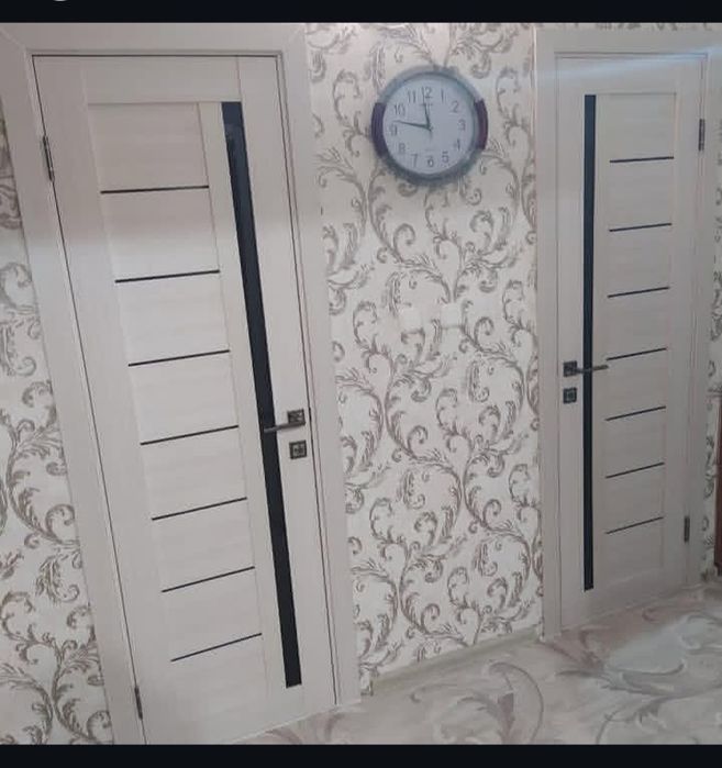 Установка межкомнатных дверей.