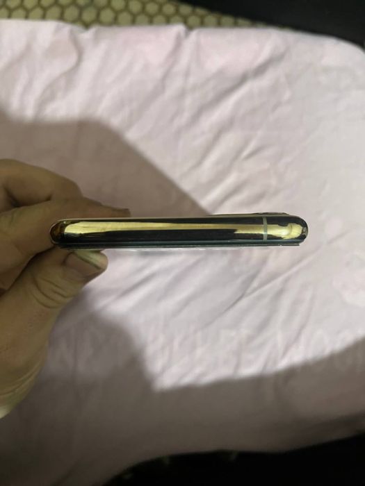 Iphone 11 pro max 256tali