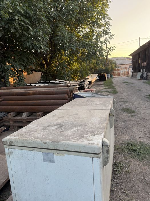 Продам холодильники