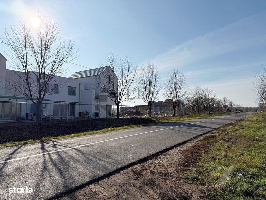 Teren intravilan 550 mp de vanzare in Paleu