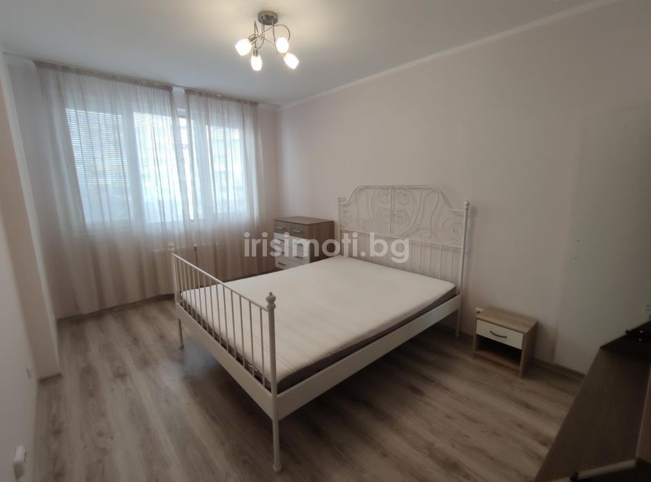 Продава се Двустаен апартамент в София, Младост 1А - 68 кв.м за 3236 €/кв.м - Снимка #4