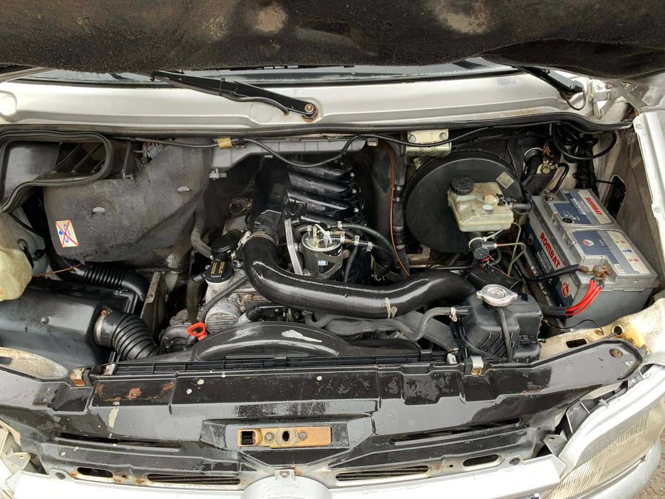 Carosată Mercedes sprinter 313