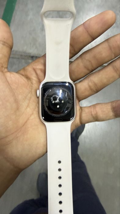 Срочно  Apple Watch 8 GPS 45 mm