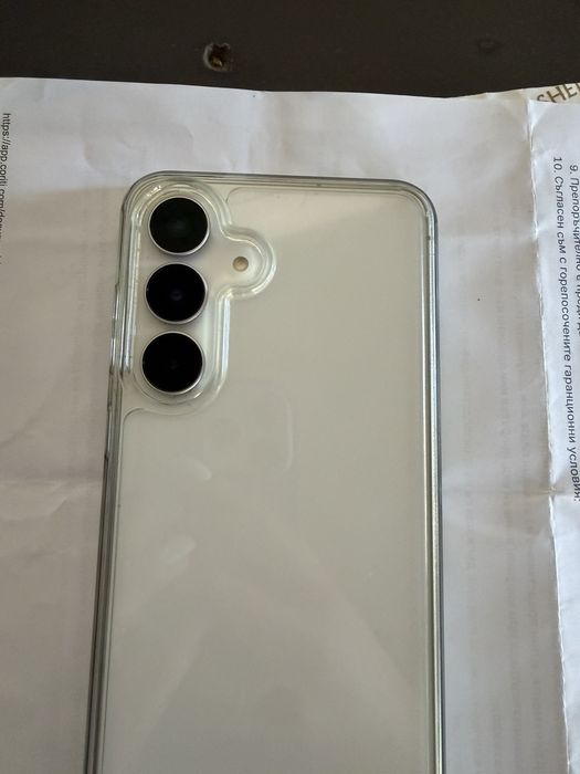 Продавам Samsung S25 FE