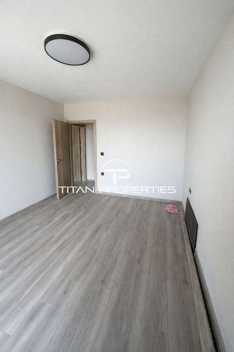 Продава се Двустаен апартамент в Пловдив, Мараша - 72 кв.м за 2167 €/кв.м - Снимка #3