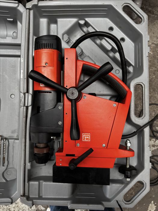 Bormasina cu talpa magnetica Fein