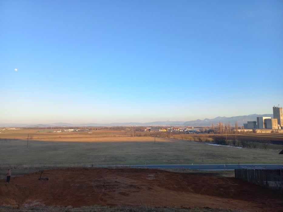 Teren  intravilan SCH cu Auto Sau Apartament 500 Mp